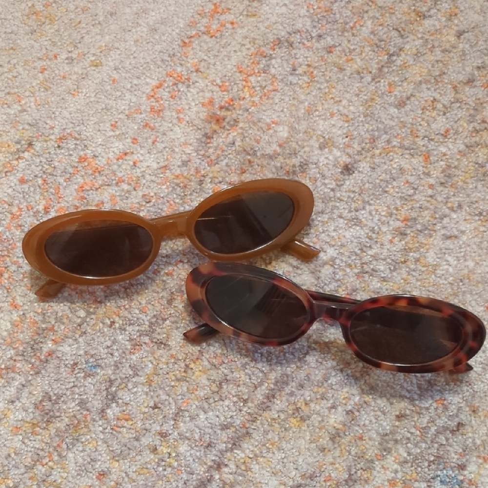 Stylish Tortoiseshell and Brown Sunglasses